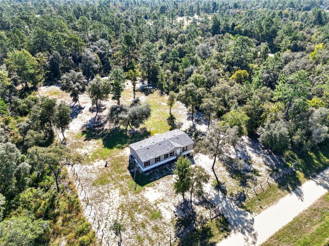 2231 SE 132nd Court , Morriston, FL 32668 Photo