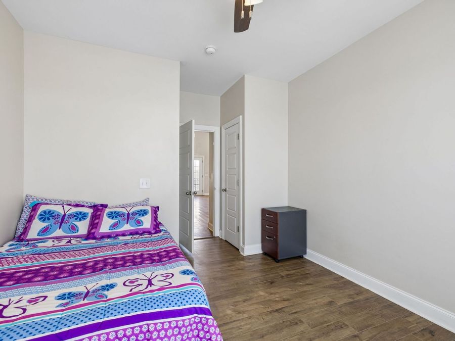 Property Image 43