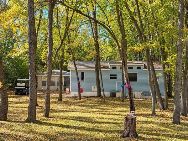 514 Sunset Circle, Edgerton, WI 53534