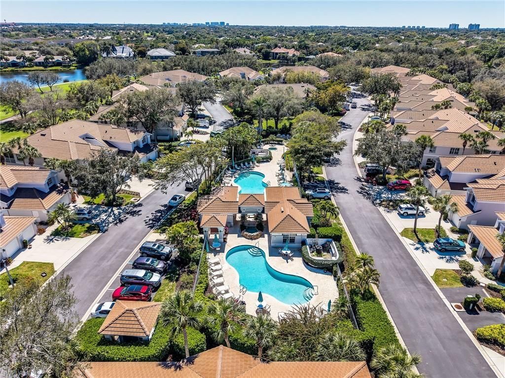 25220 Pelican Creek Cir, Unit 102, Bonita Springs, FL 34134 Photo