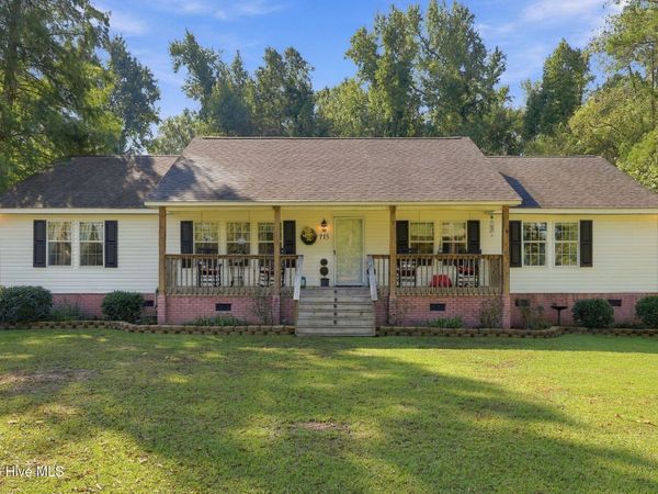 715 Nc-133, Rocky Point, NC 28457
