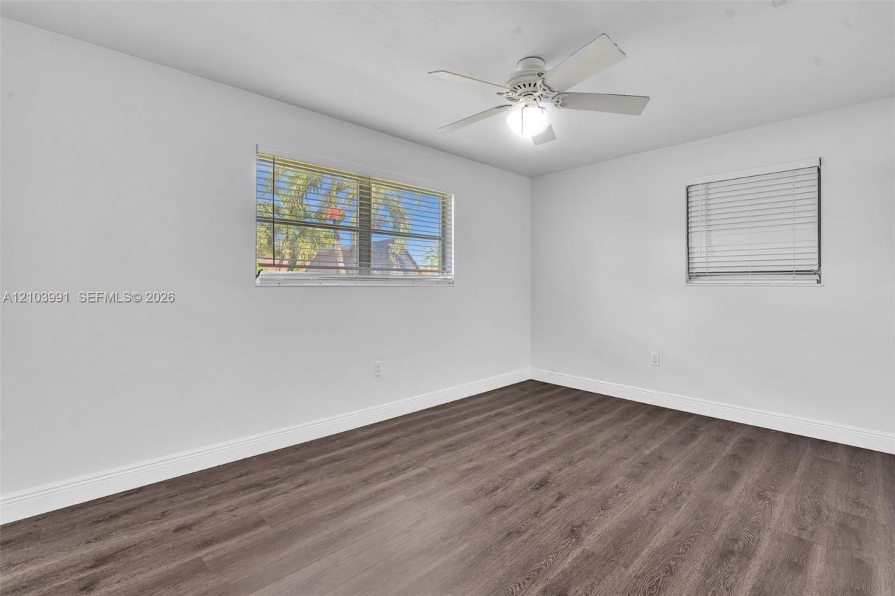 8250 NW 11th Ct , Pembroke Pines, FL 33024 Photo