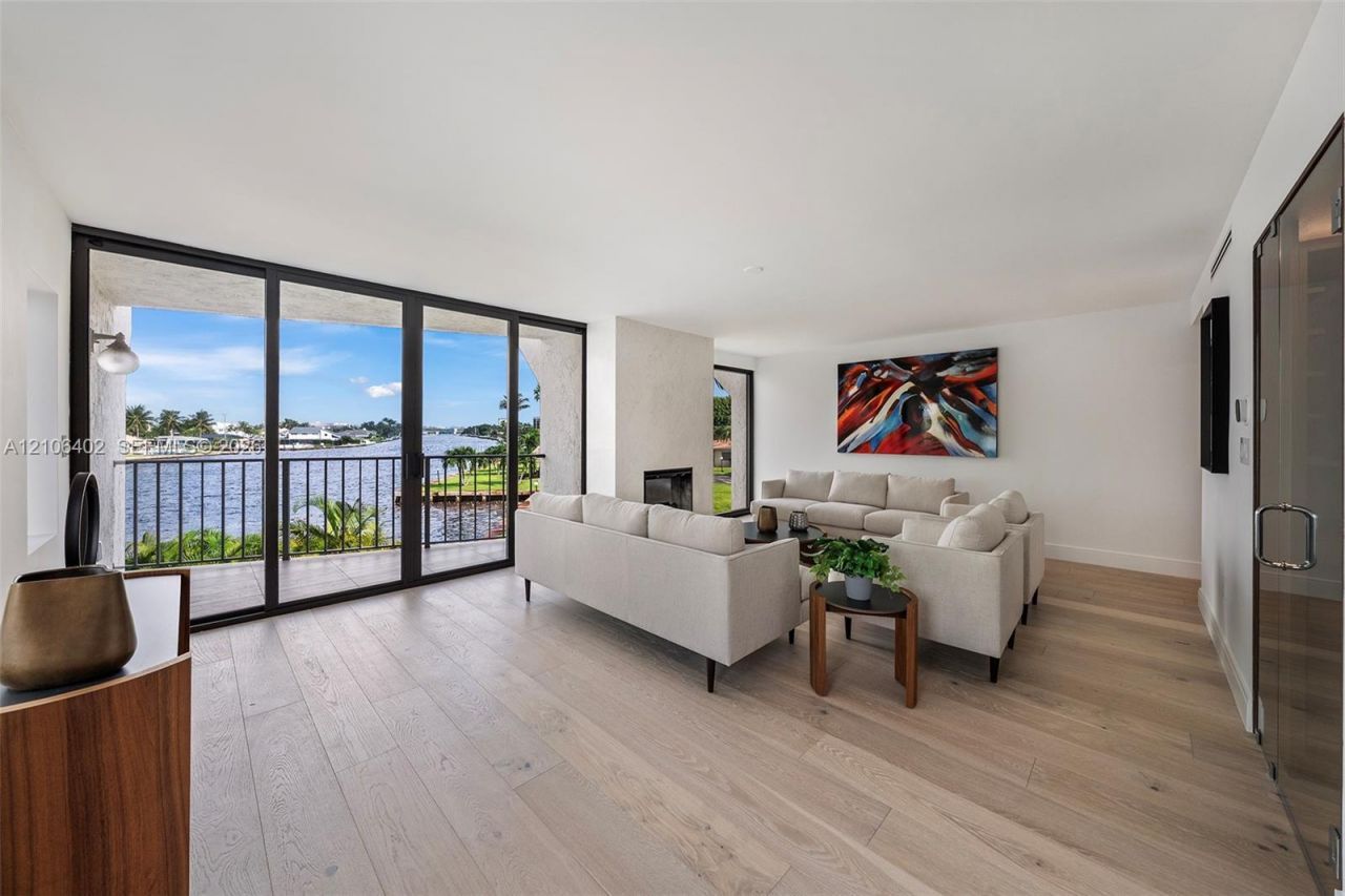1222 Hillsboro Mile , Unit 24, Hillsboro Beach, FL 33062 Photo