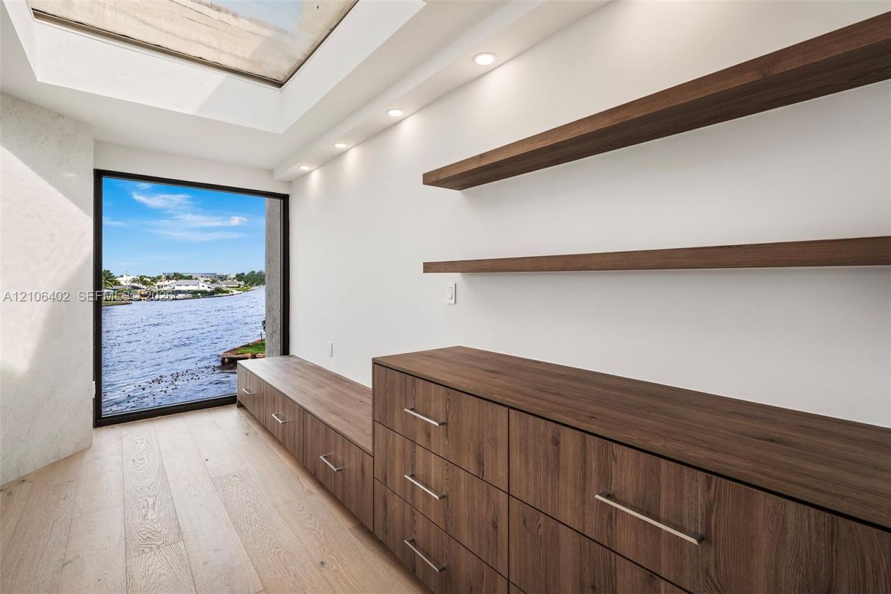 1222 Hillsboro Mile , Unit 24, Hillsboro Beach, FL 33062 Photo