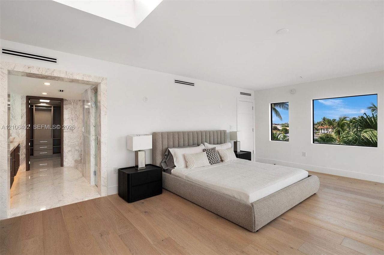 1222 Hillsboro Mile , Unit 24, Hillsboro Beach, FL 33062 Photo
