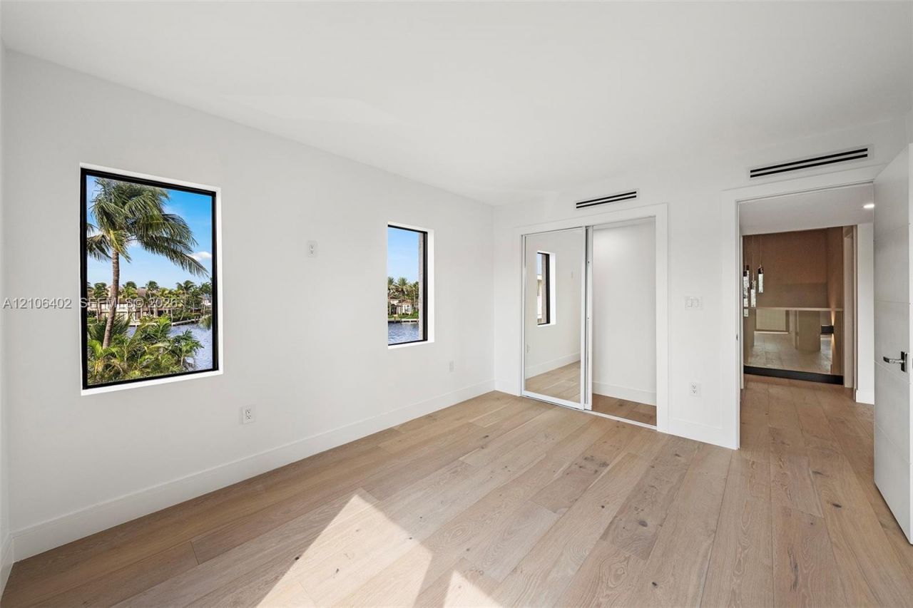 1222 Hillsboro Mile , Unit 24, Hillsboro Beach, FL 33062 Photo