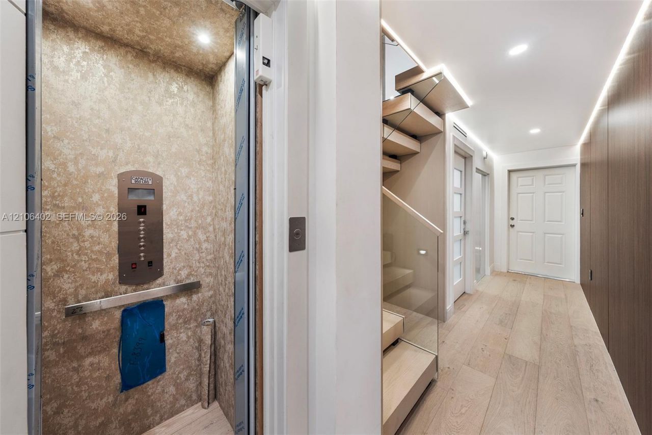 1222 Hillsboro Mile , Unit 24, Hillsboro Beach, FL 33062 Photo