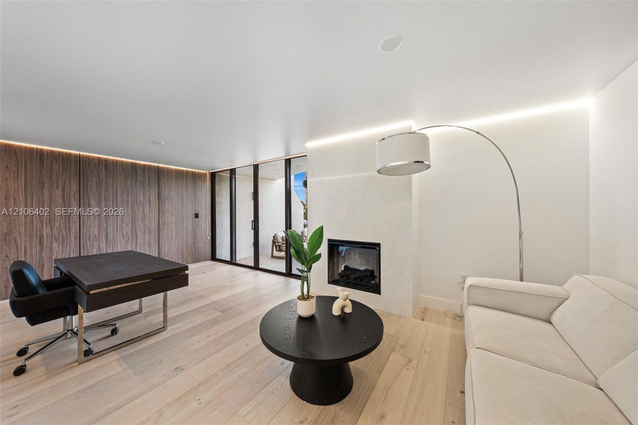 1222 Hillsboro Mile , Unit 24, Hillsboro Beach, FL 33062 Photo