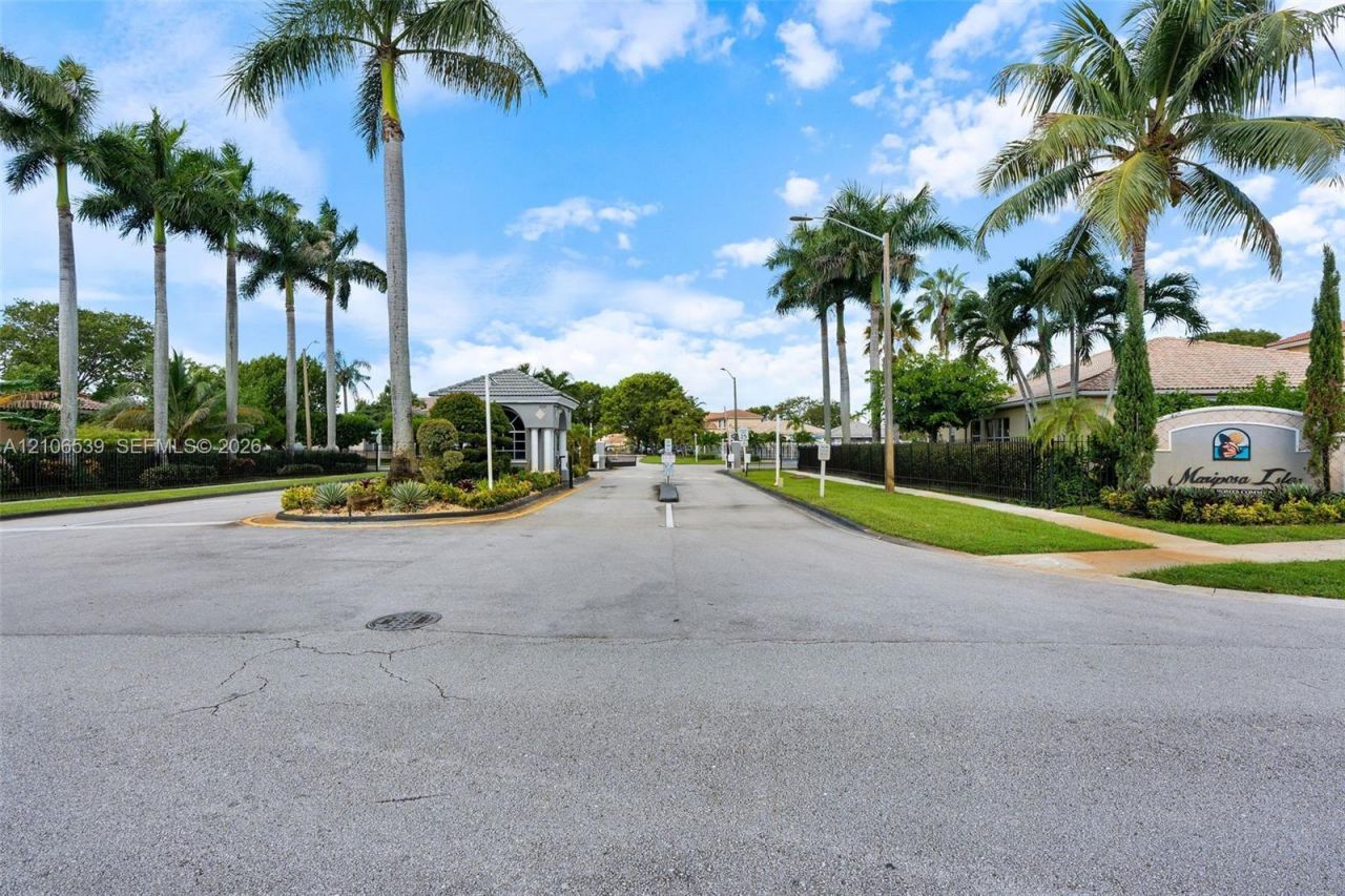 13118 SW 32nd St , Miramar, FL 33027 Photo