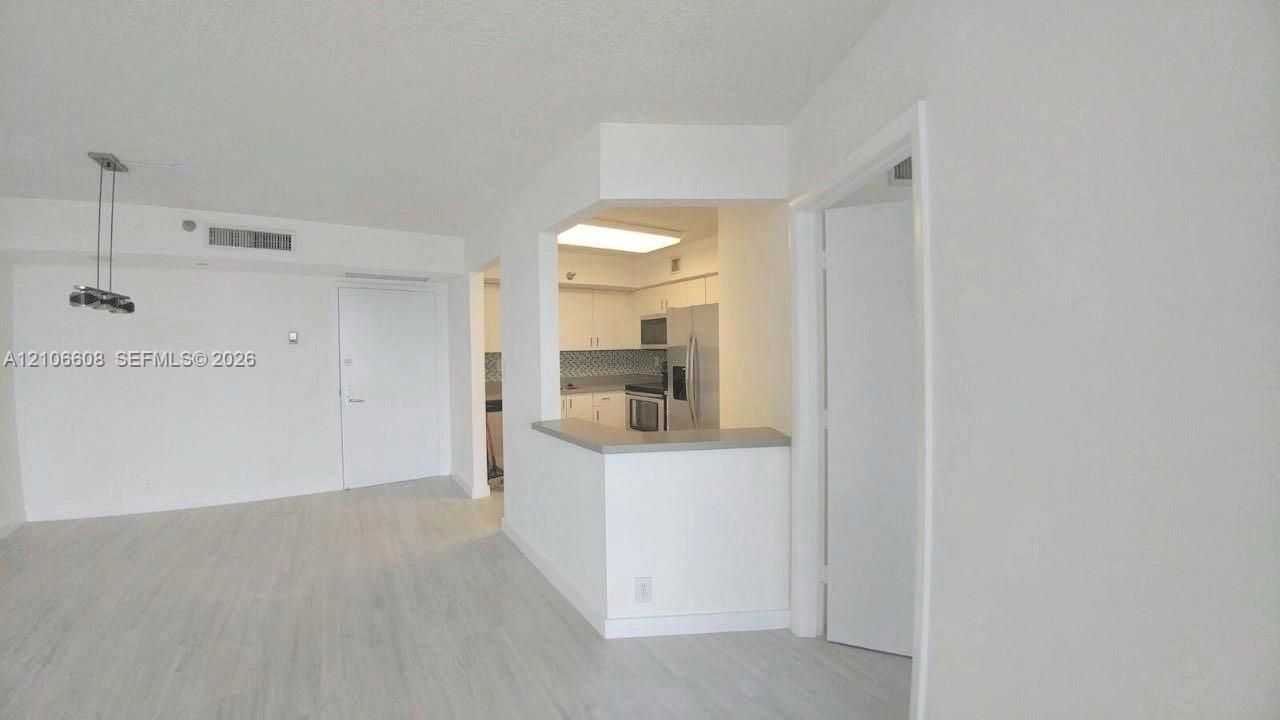 3300 NE 191st St , Unit 604, Aventura, FL 33180 Photo