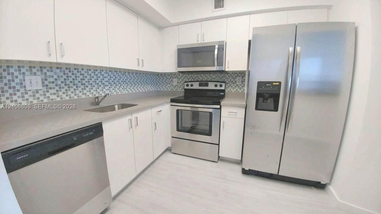 3300 NE 191st St , Unit 604, Aventura, FL 33180 Photo