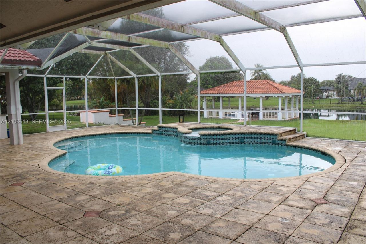 4931 SW 167th Ave, Southwest Ranches, FL 33331 Photo