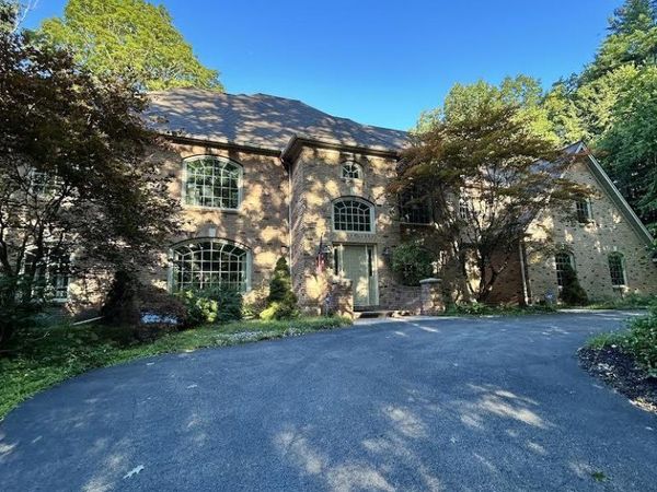 75 Gurney Lane, Queensbury, NY 12804