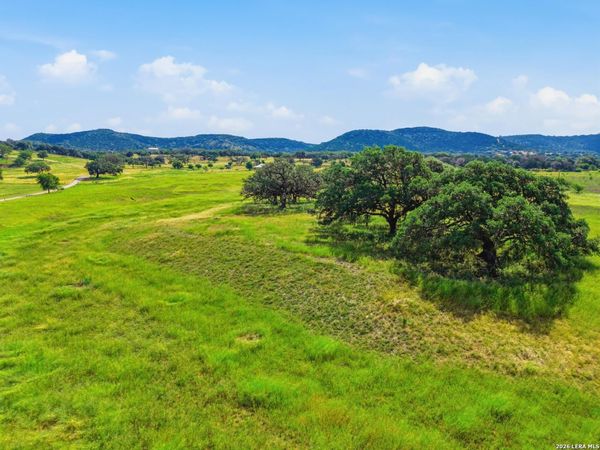 18954 STATE HIGHWAY 16 N, Medina, TX 78055