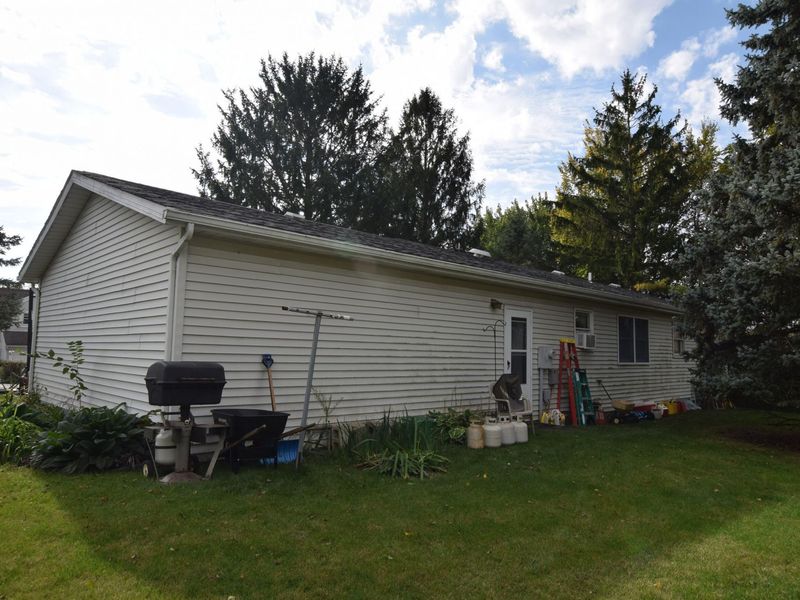 905 Hilltop Drive, Bellefontaine, OH 43311 Photo 22