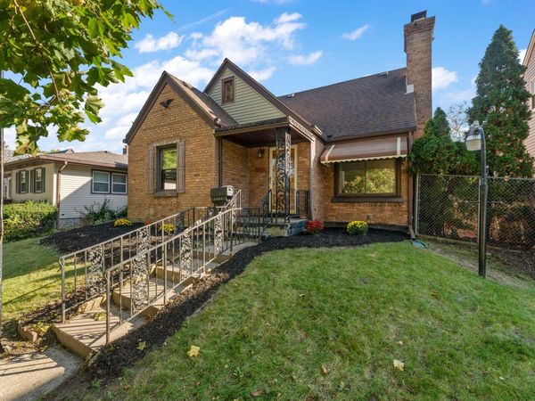 1341 Lincoln Street , Hobart, IN 46342