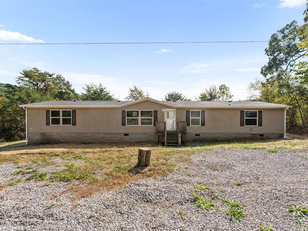 111 Hatcher Valley Road , Horse Cave, KY 42749