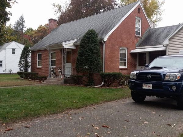 66 Primrose St, Springfield, MA 01151