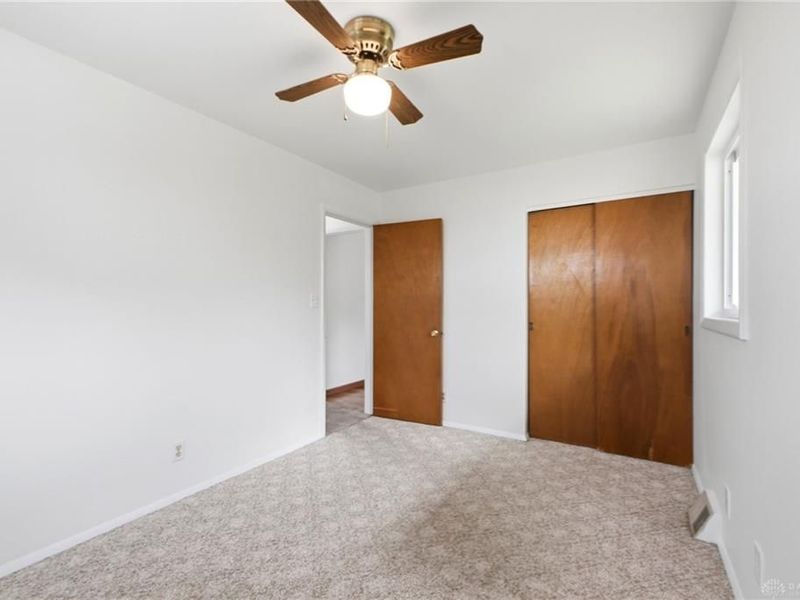 5270 Logan Avenue, Riverside, OH 45431 Photo 21