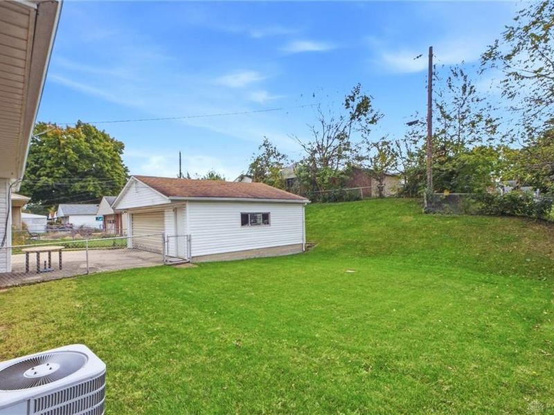 5270 Logan Avenue, Riverside, OH 45431 Photo 31