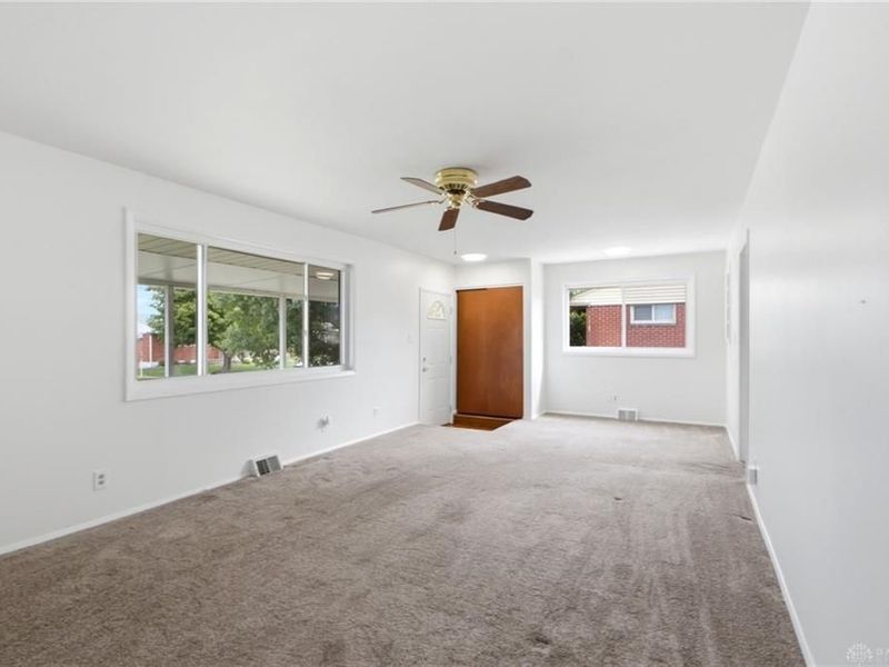 5270 Logan Avenue, Riverside, OH 45431 Photo 8