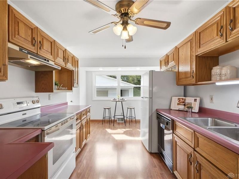 5270 Logan Avenue, Riverside, OH 45431 Photo 9
