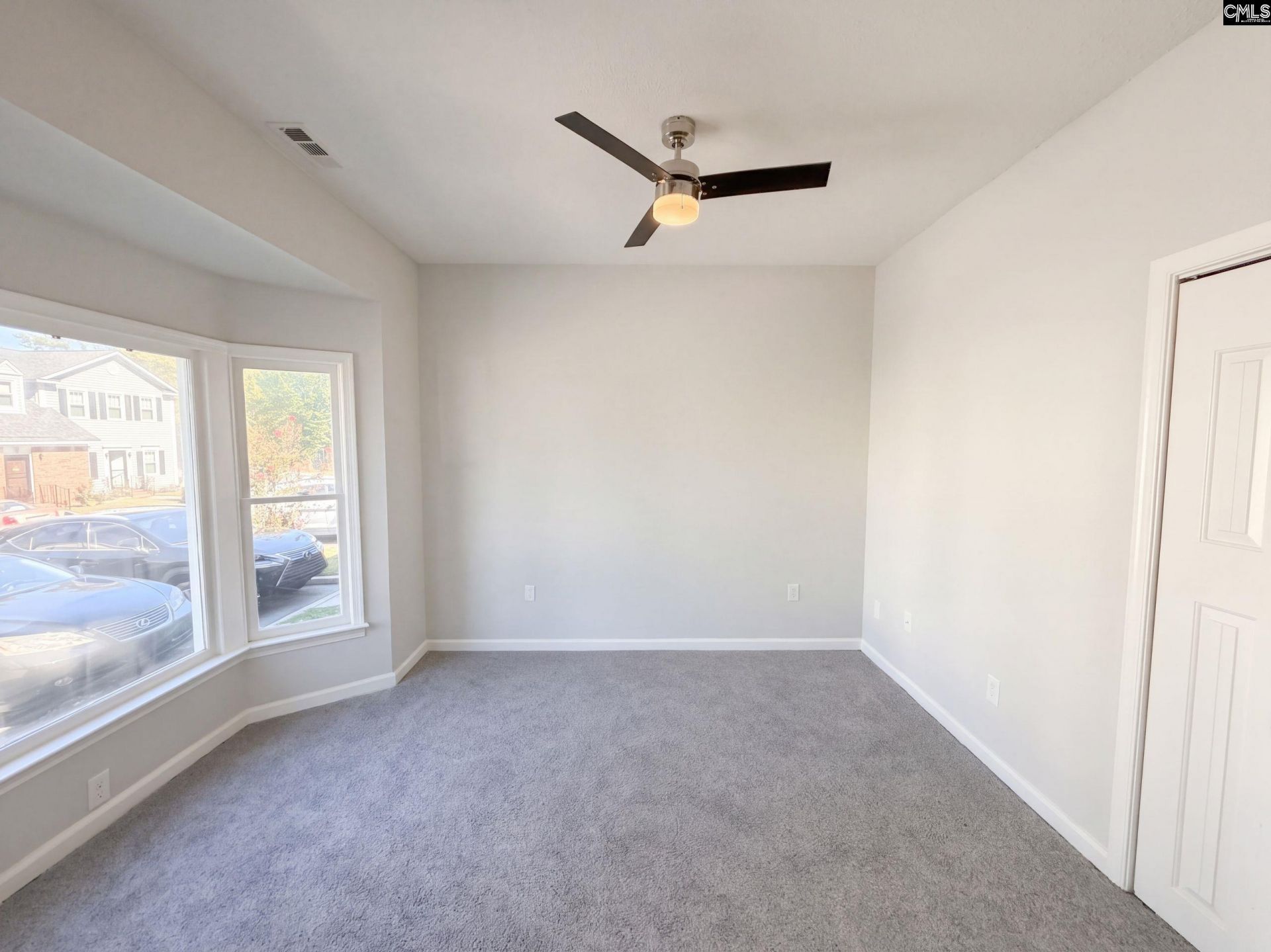 31 Arcadia Cove  Photo 4