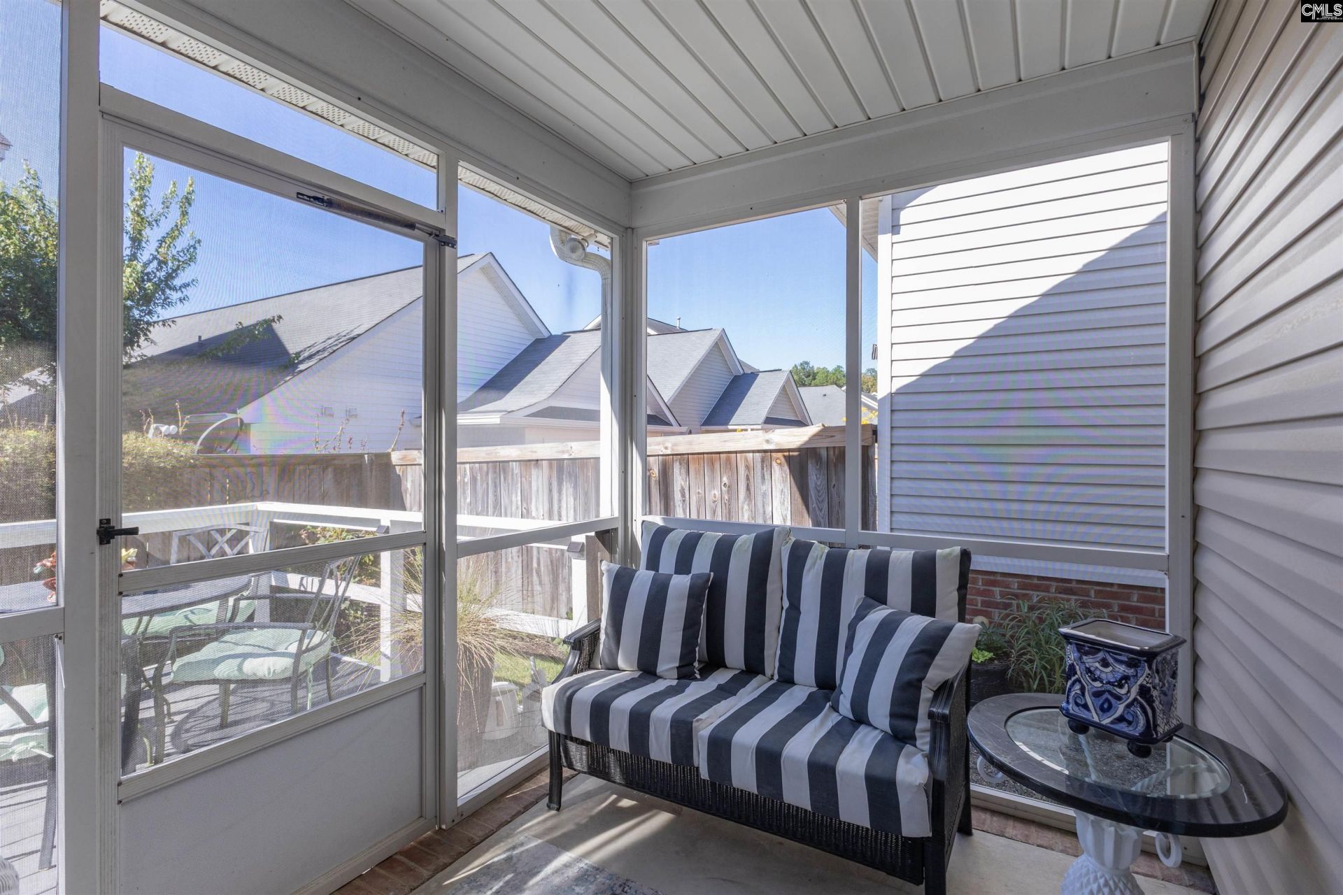 133 Chesterton Drive Photo 32