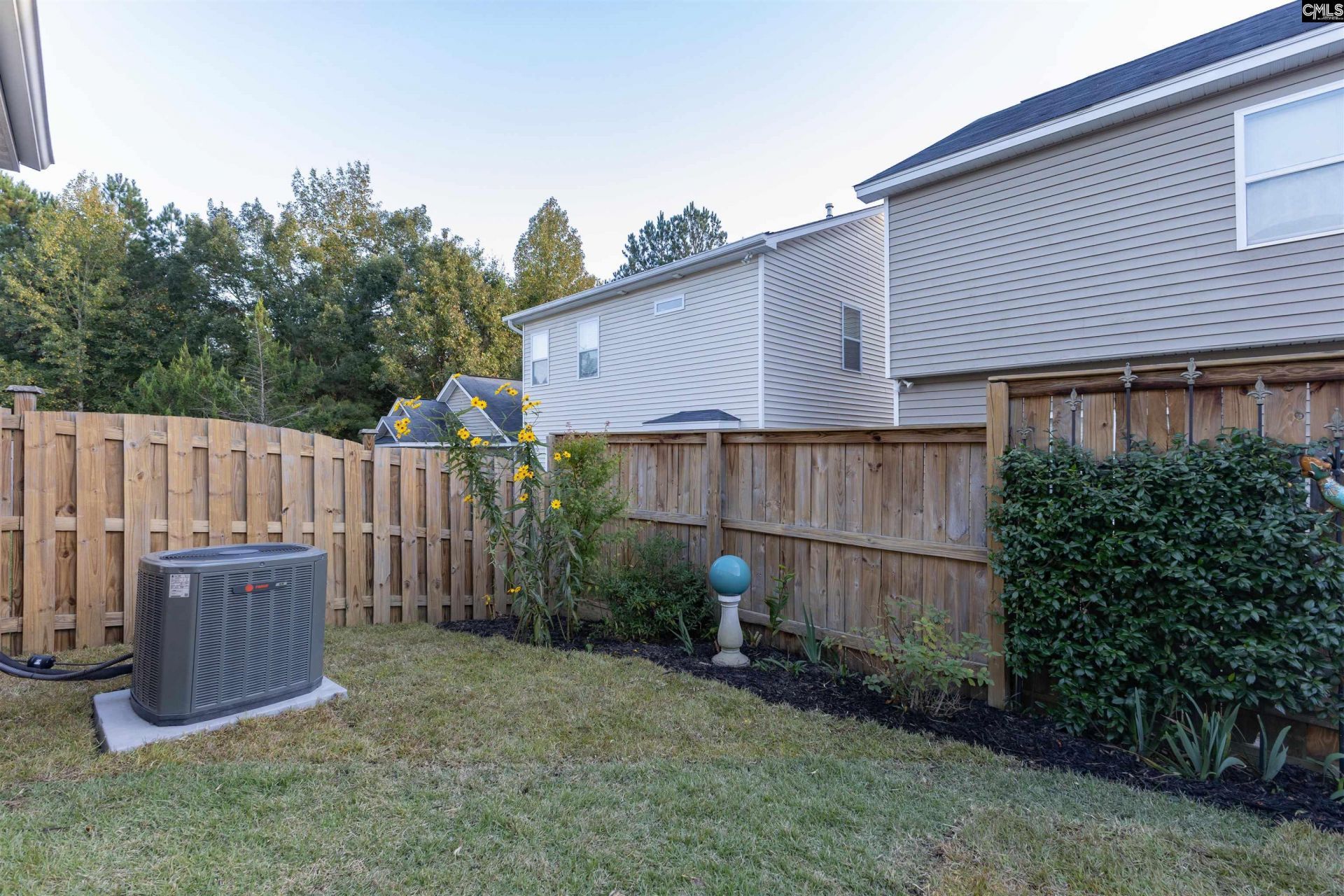 133 Chesterton Drive Photo 36