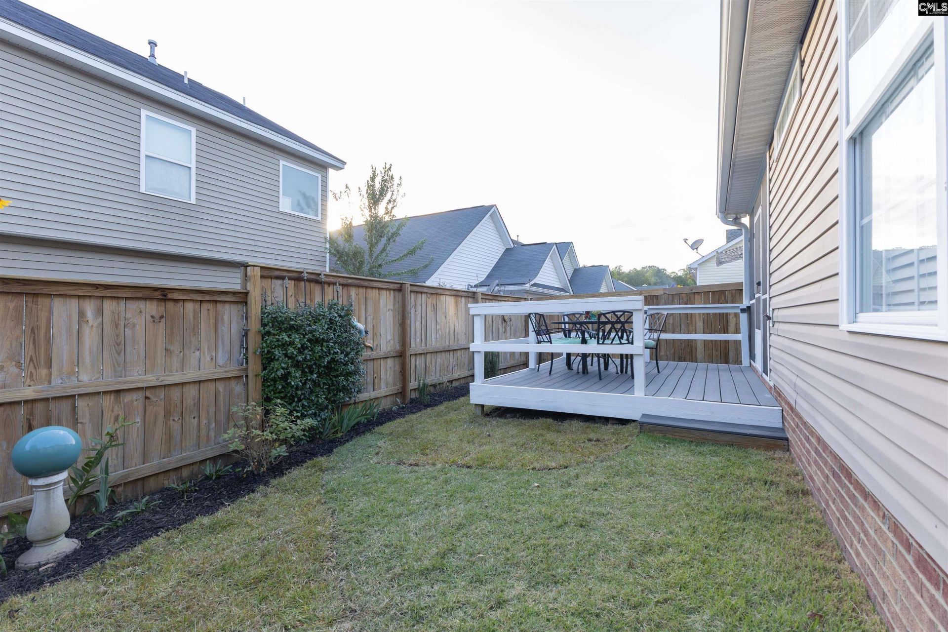 133 Chesterton Drive Photo 37
