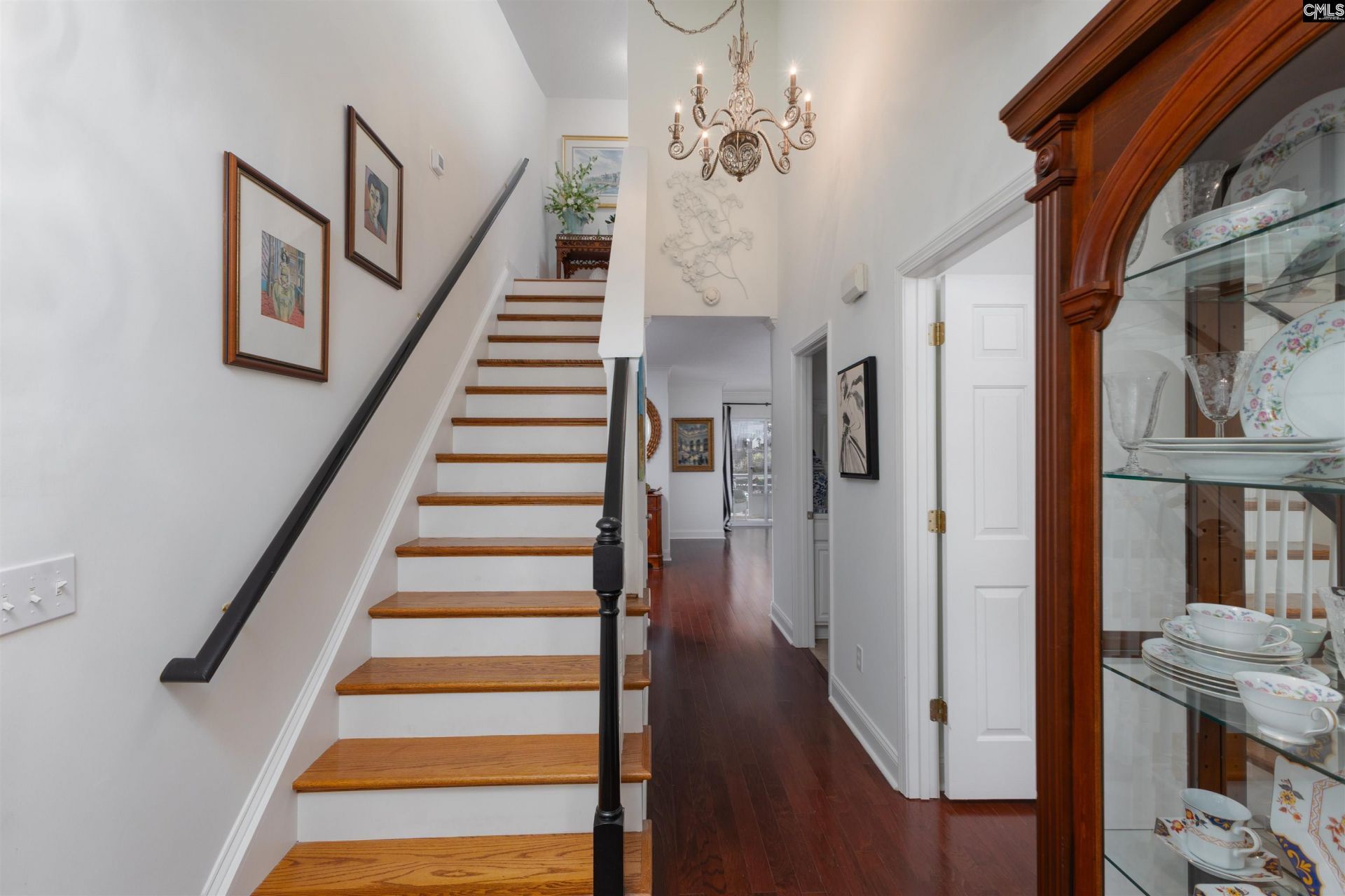 133 Chesterton Drive Photo 4