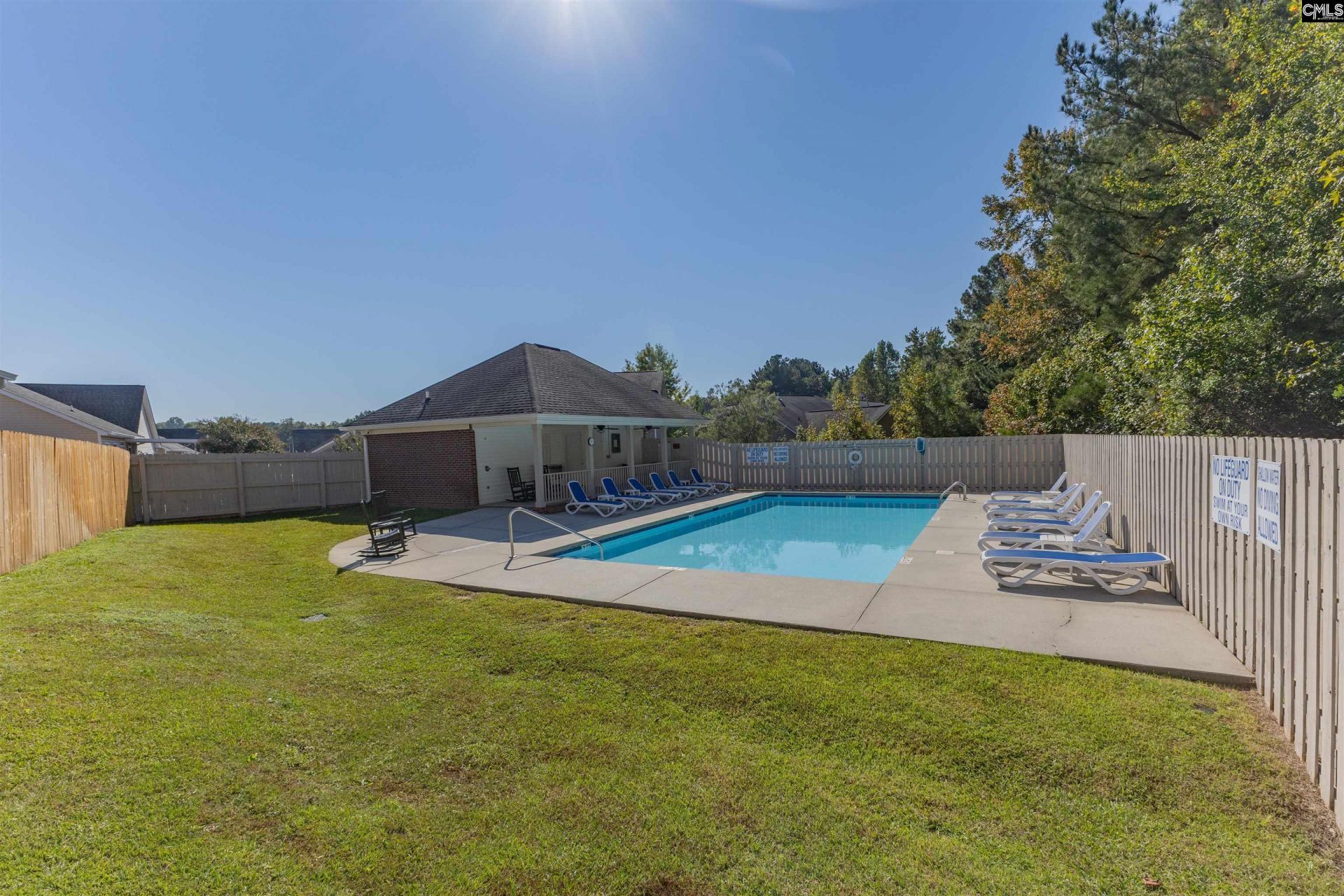 133 Chesterton Drive Photo 45