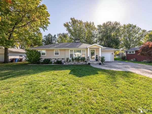 260 Ruff Drive, Monroe, MI 48162