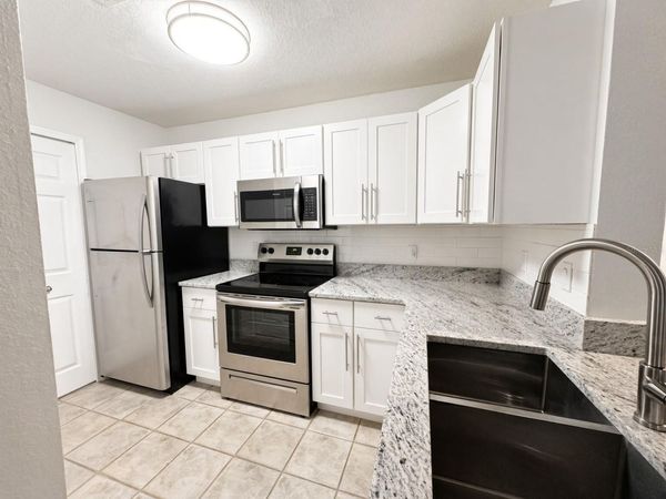 8825 LATREC AVENUE, Unit 6105, ORLANDO, FL 32819