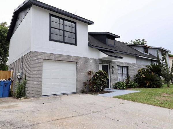 719 GASPARINO COURT , SEFFNER, FL 33584