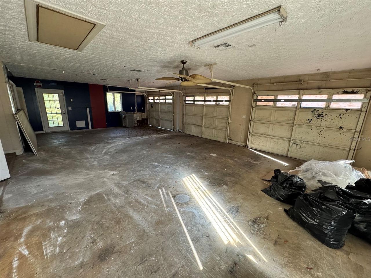 5385 Suwannee Road , Spring Hill, FL 34607 Photo