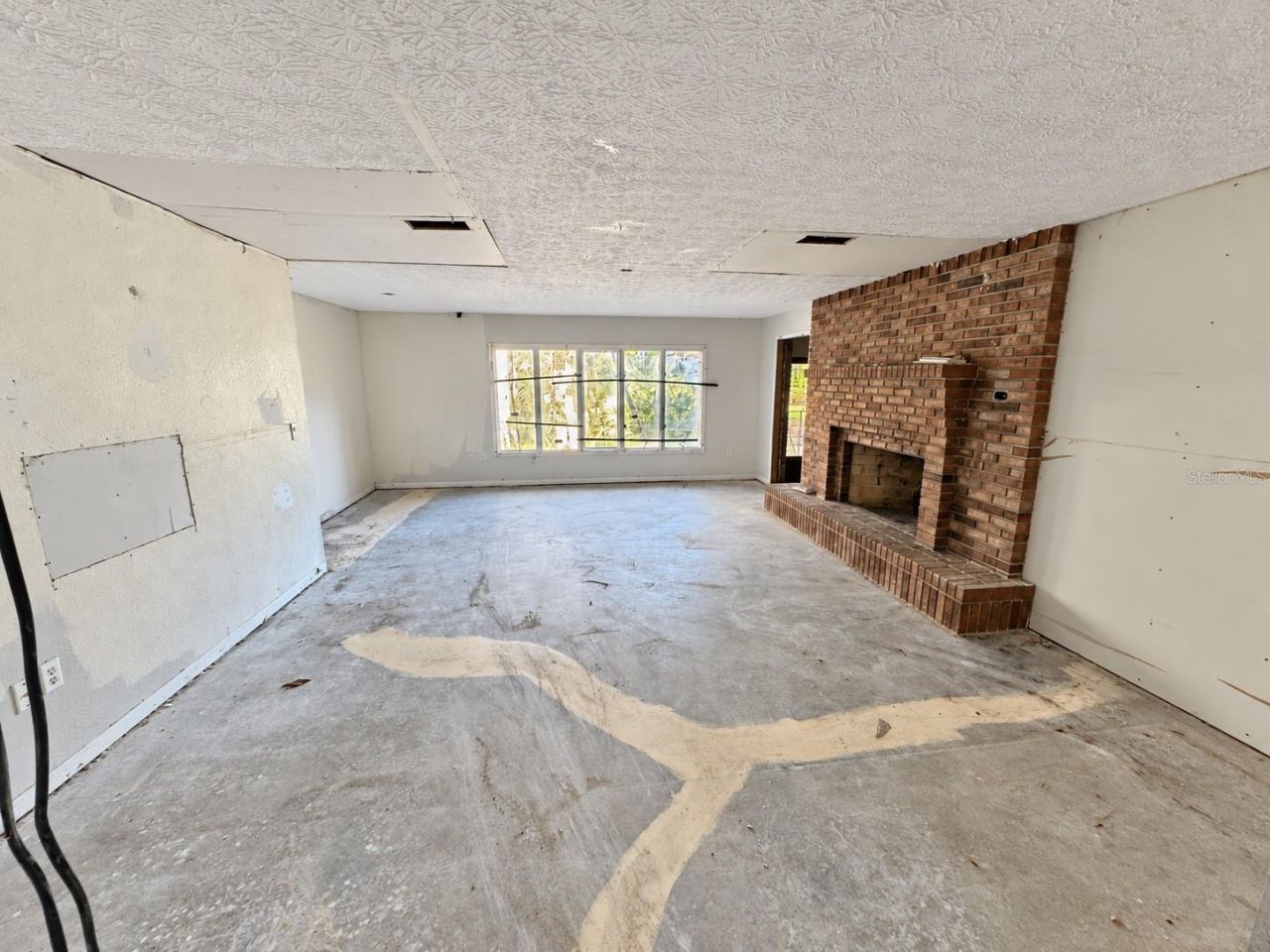 5385 Suwannee Road , Spring Hill, FL 34607 Photo