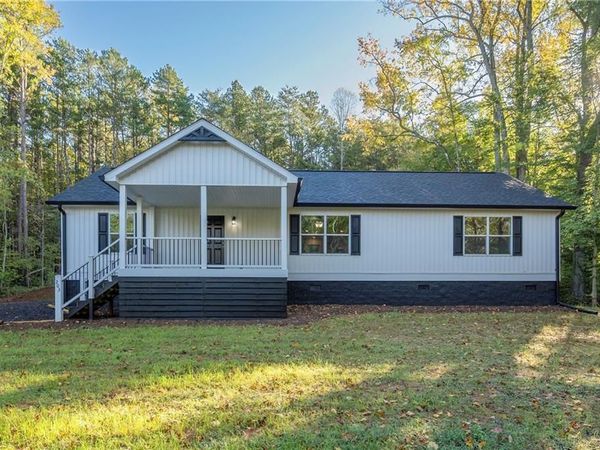 203 Grannaman Drive , Mocksville, NC 27028
