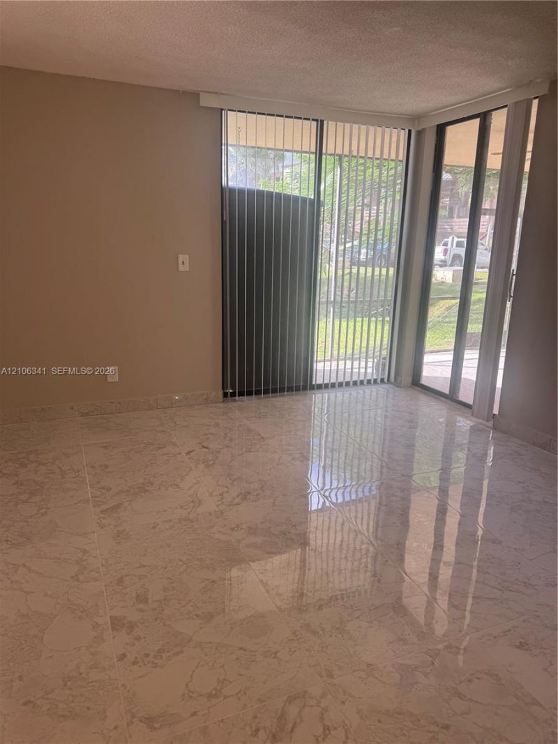 120 SW 96th Ter, Unit 103, Plantation, FL 33324 Photo