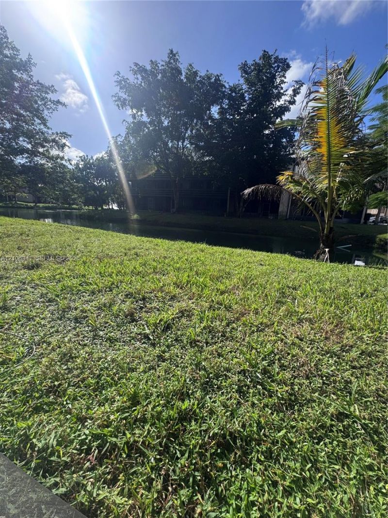 120 SW 96th Ter, Unit 103, Plantation, FL 33324 Photo