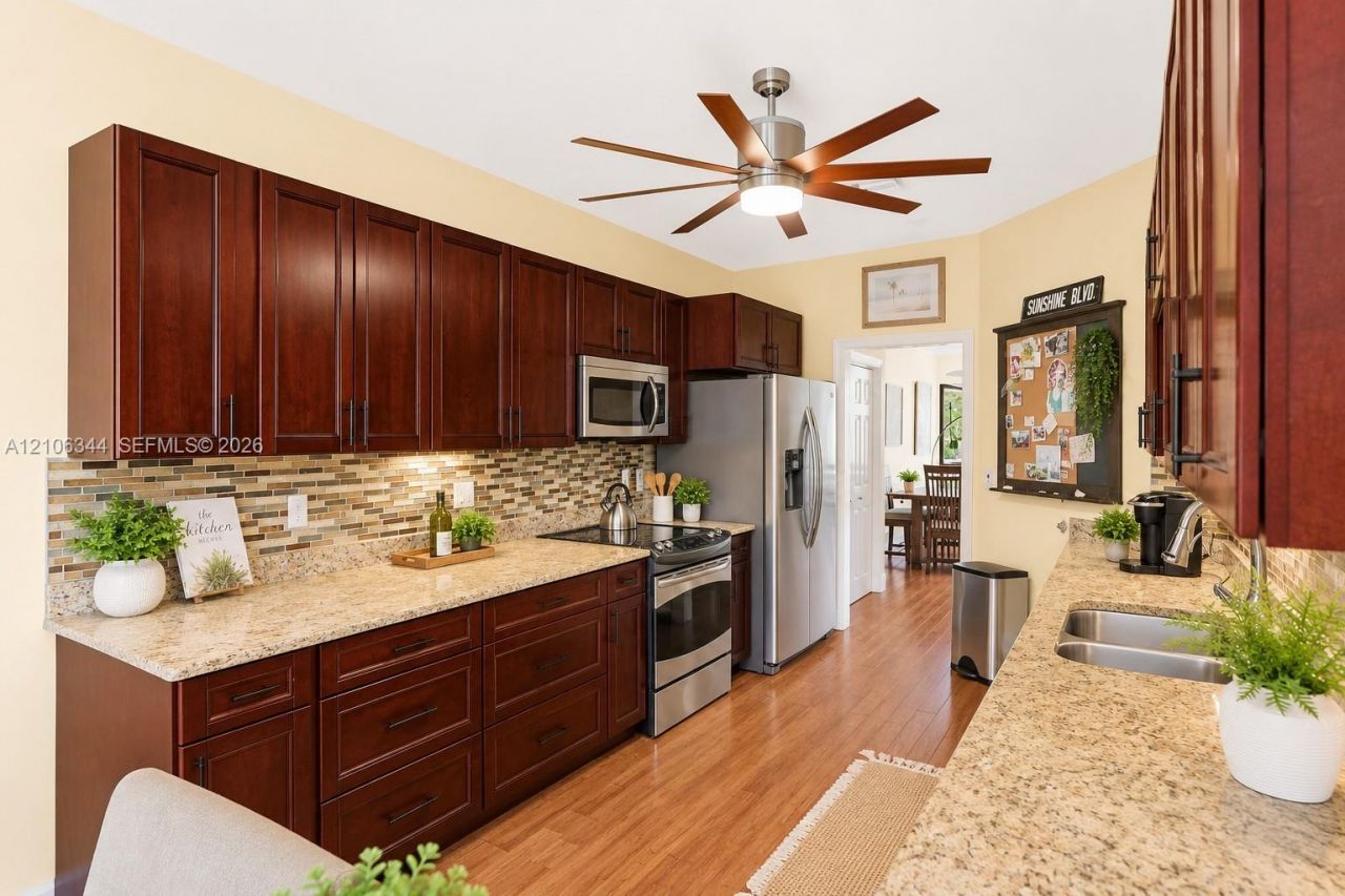 2678 NE 135th St , North Miami, FL 33181 Photo