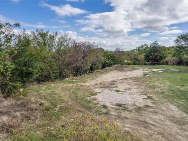 1316 Blalock Avenue, Fort Worth, TX 76115