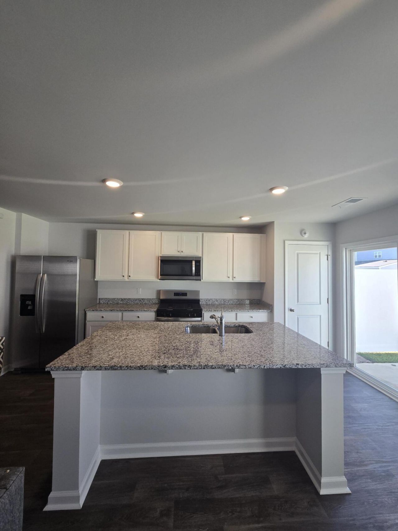 147 Haventree Court Photo 8