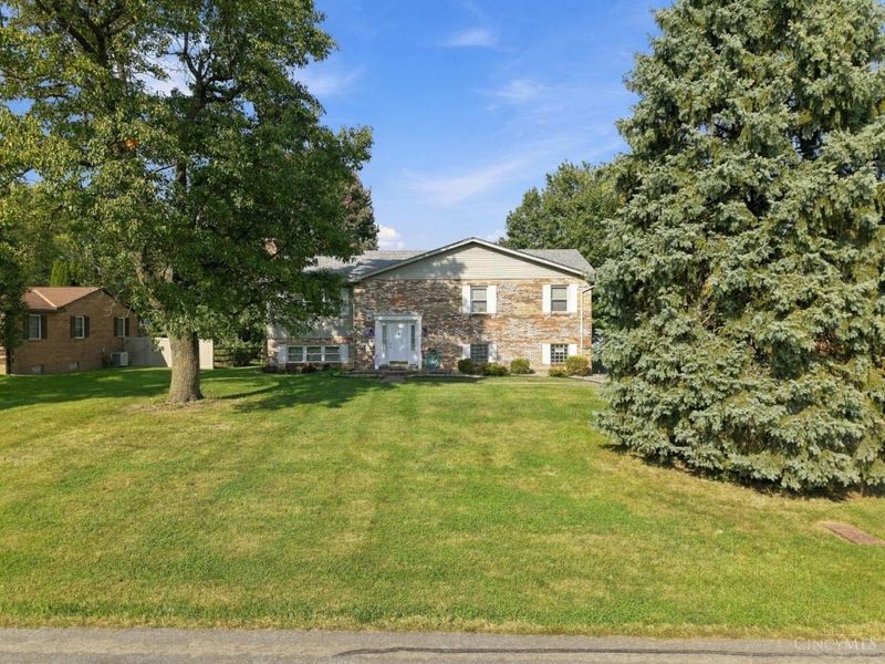 7728 Parktown Drive, West Chester, OH 45069 Photo 3