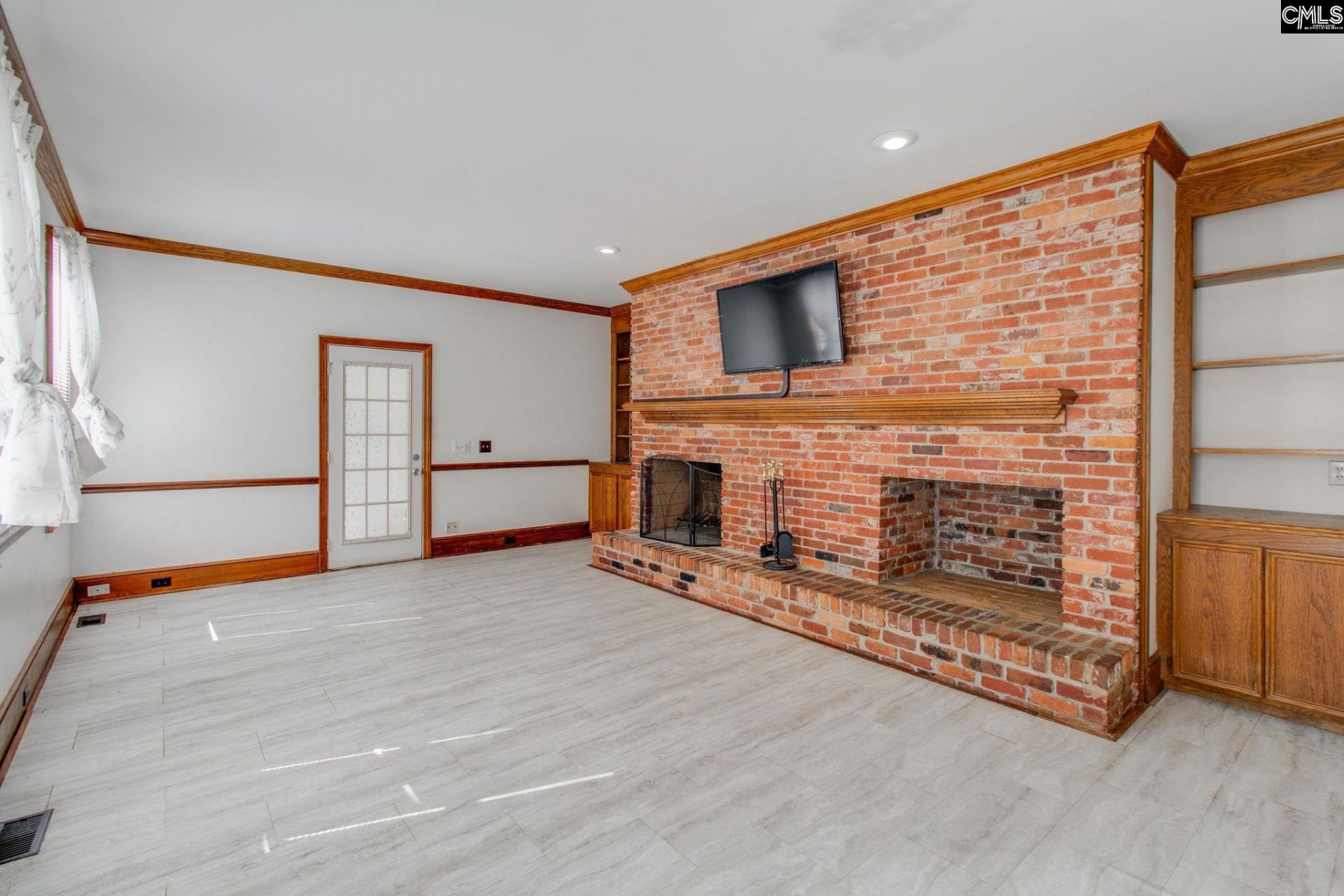 121 Falmouth Rise  Photo 18