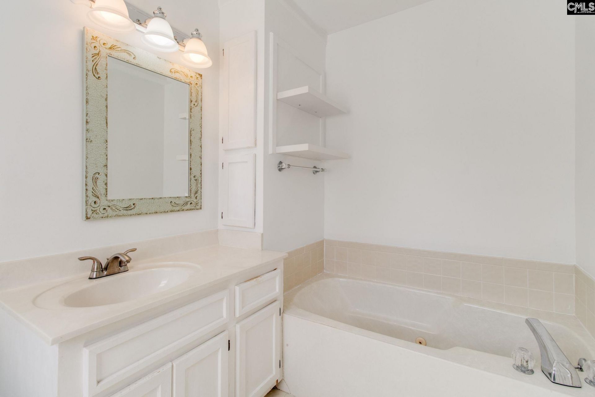 121 Falmouth Rise  Photo 27