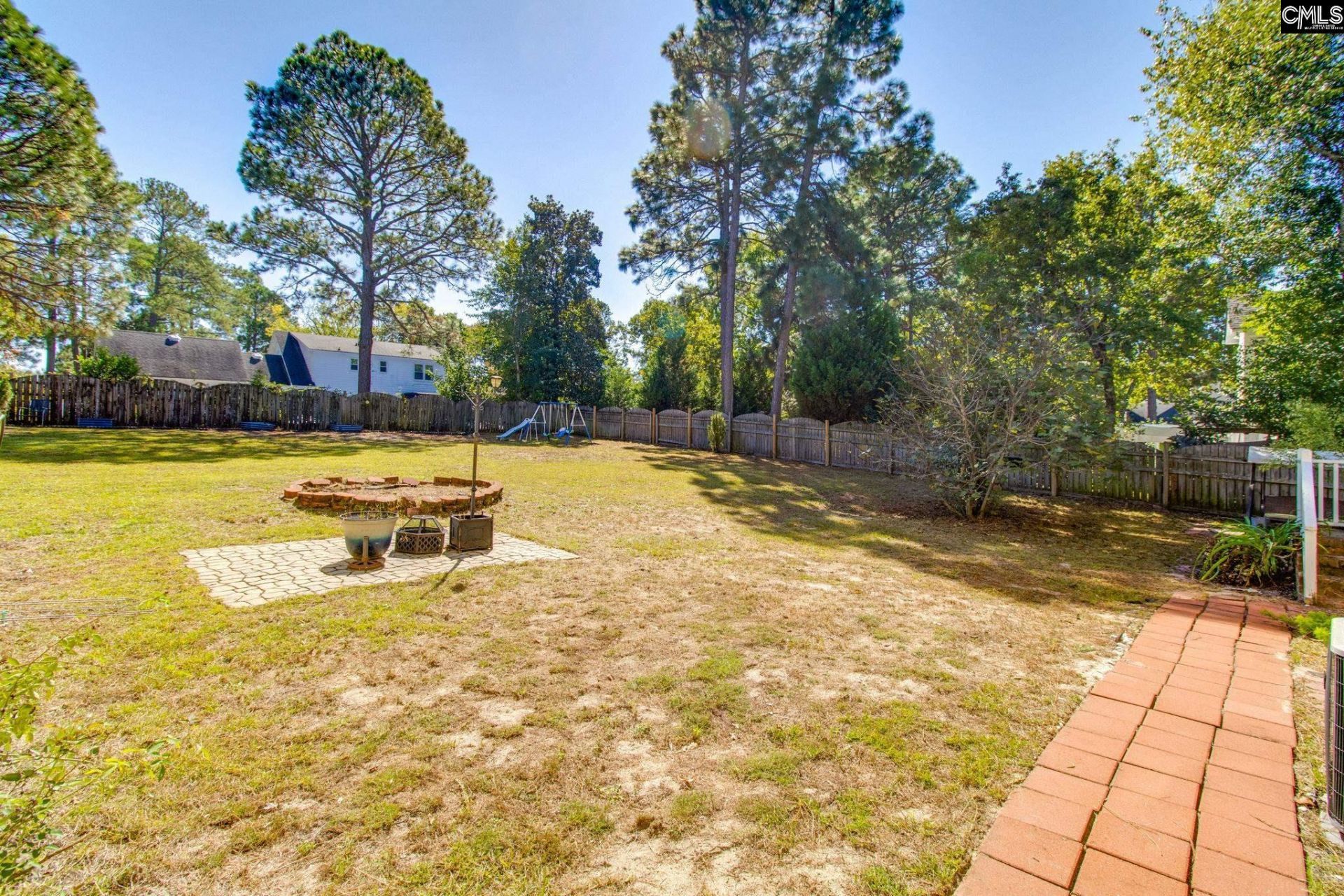 121 Falmouth Rise  Photo 44
