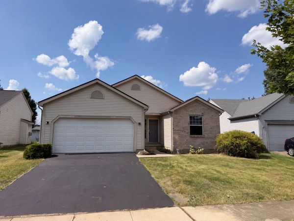 3223 Berkley Pointe Drive , Columbus, OH 43230