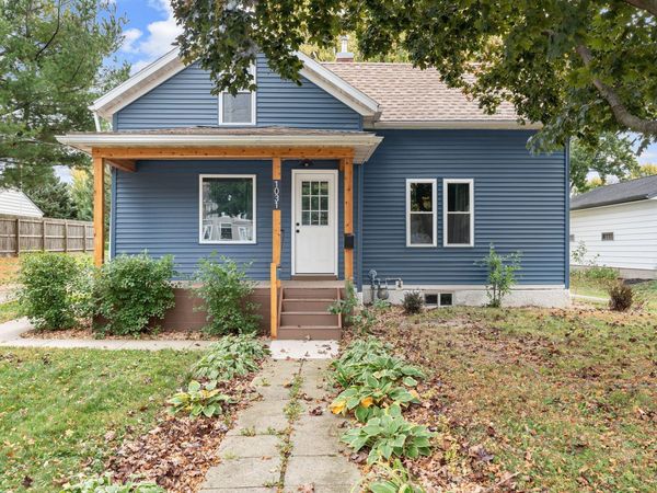 1031 S Cedar Avenue, Owatonna, MN 55060