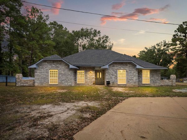1886 Savage Forks , Leesville, LA 71446